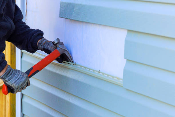 Reliable Emergency Siding Repair contractor in Monroe, OH by Squared Siding